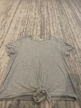 Pink Republic Light Gray Ribbed Tie-Front Short Sleeve Top
